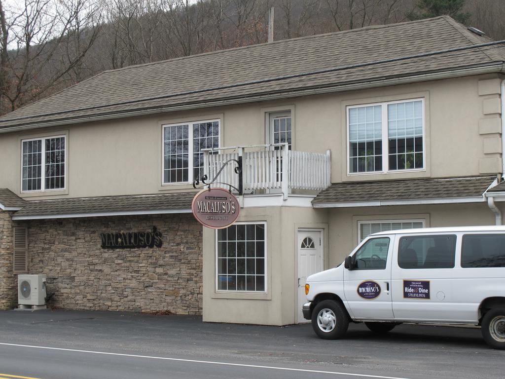 Macaluso'S At The Lantern Lodge Jim Thorpe Δωμάτιο φωτογραφία